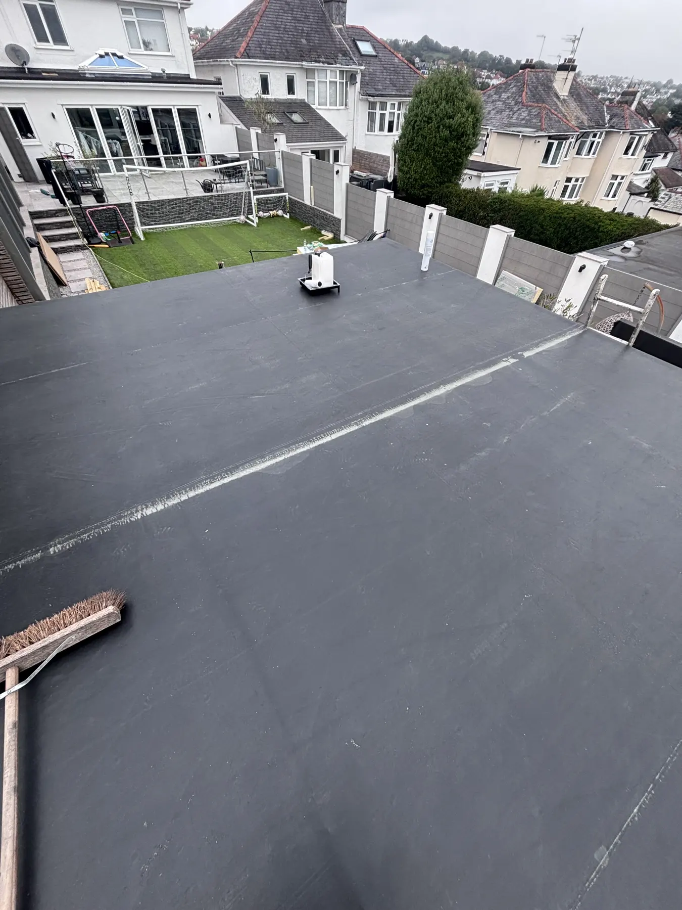 Arden & Oak garden room build — EPDM roof membrane